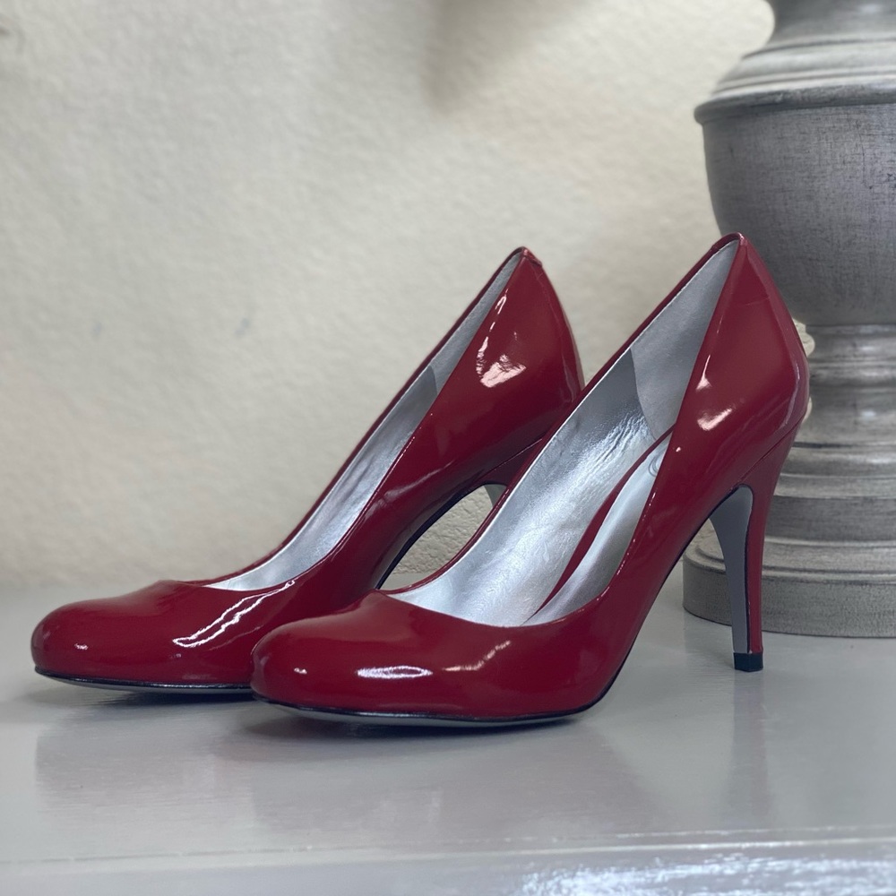 Jessica Simpson Cherry Red Pumps